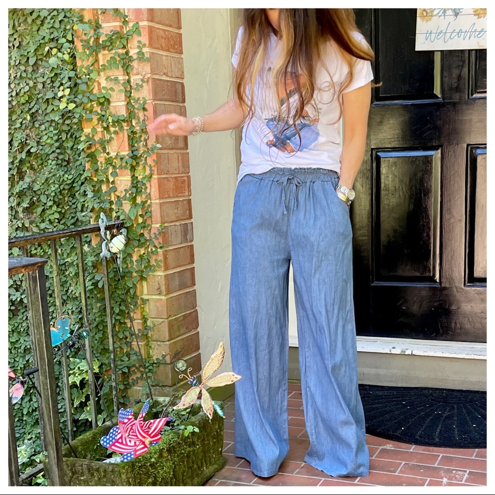 Made in Italy Wide leg side pockets light jeans - Picture 9 of 10